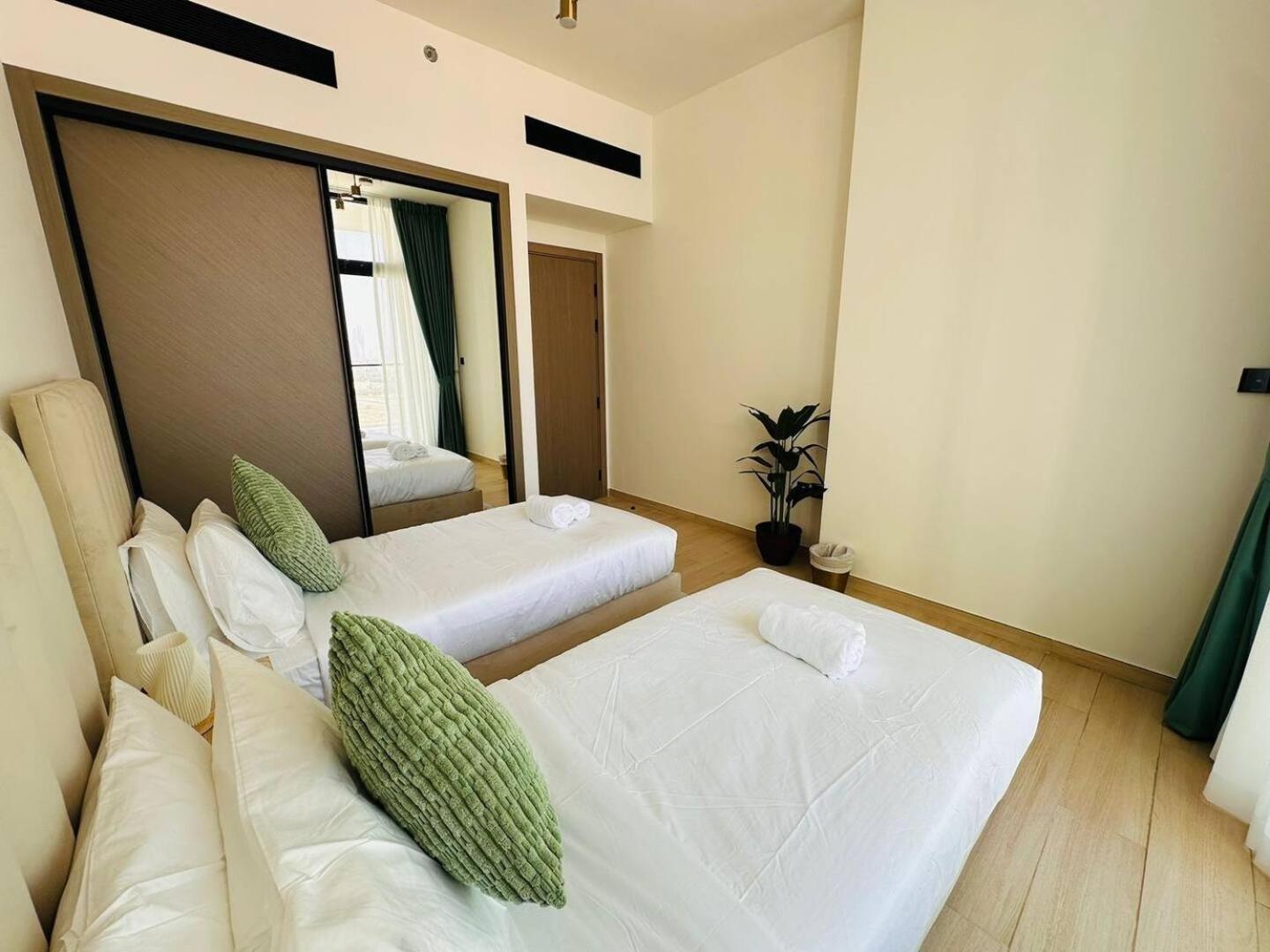 Brand New 2-bedroom With Balcony * Dubai
