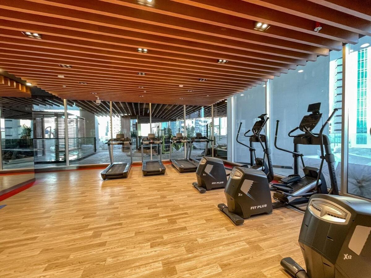 Awesome With Burj Khalifa View At Business Bay Apartment *