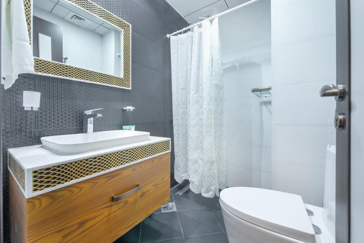 Apartment Awesome With Burj Khalifa View At Business Bay Dubai