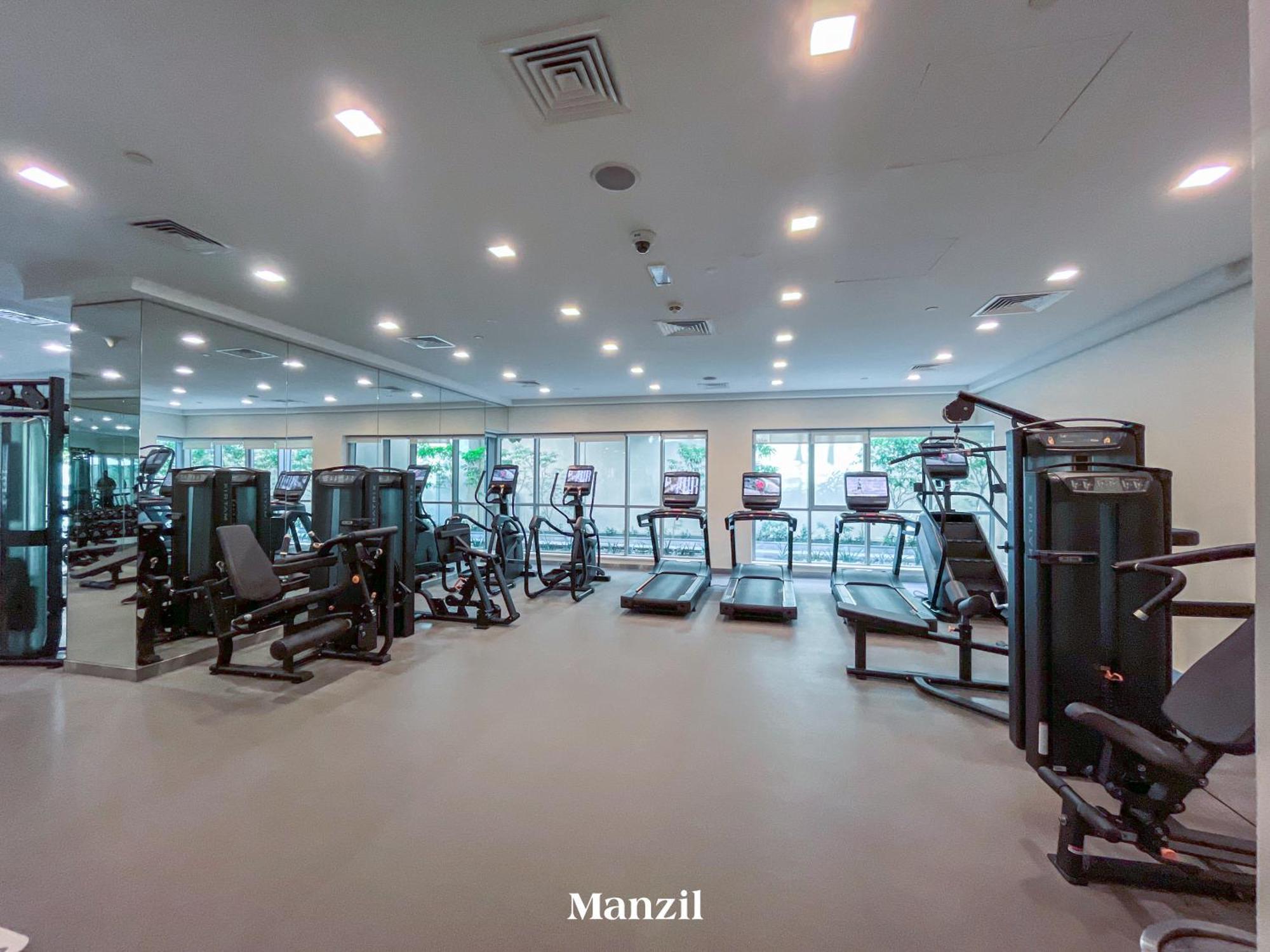 Stylish 2br With Burj Khalifa View Near Mall *