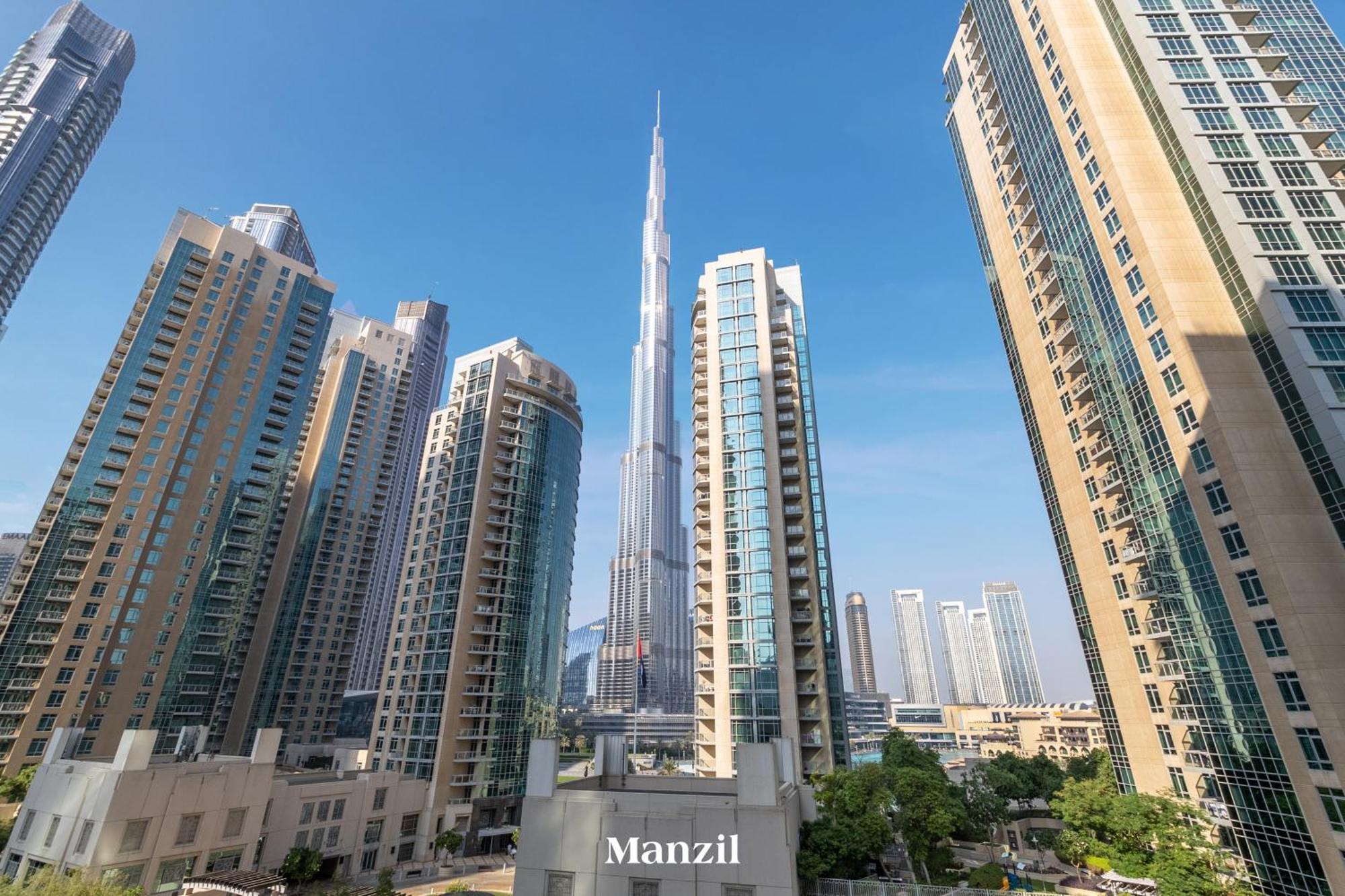 Stylish 2br With Burj Khalifa View Near Mall Apartment *