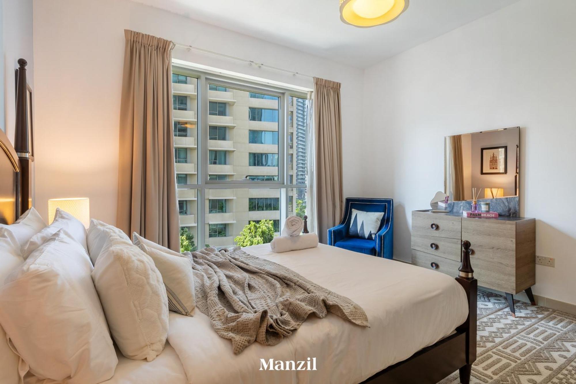 Stylish 2br With Burj Khalifa View Near Mall Apartment Dubai