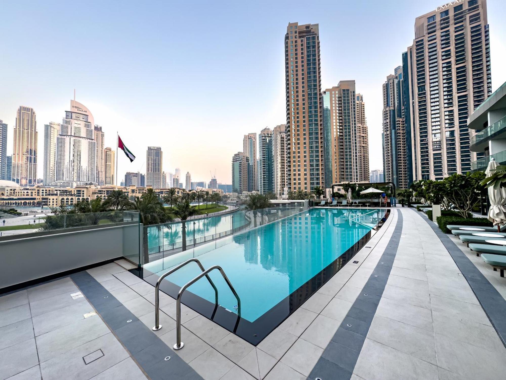 Smartstay At Grande Signature - Burj Khalifa View - 5 Min Mall - Downtown - Brand New Luxury * Dubai