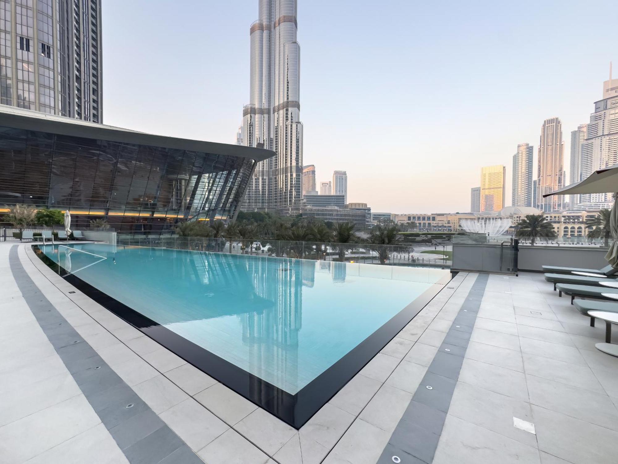 Smartstay At Grande Signature - Burj Khalifa View - 5 Min Mall - Downtown - Brand New Luxury Apartment *