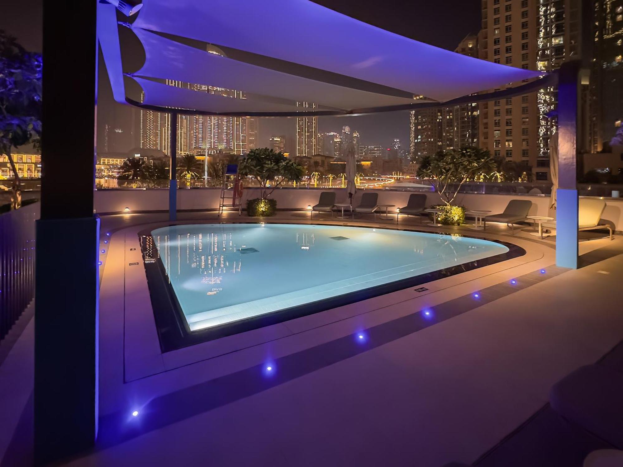 Smartstay At Grande Signature - Burj Khalifa View - 5 Min Mall - Downtown - Brand New Luxury Apartment *
