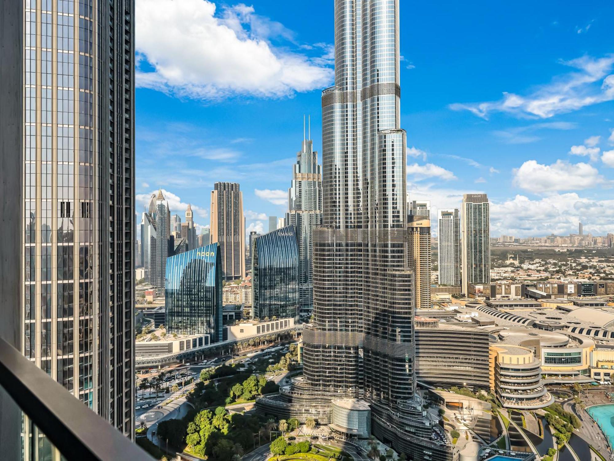 Apartment Smartstay At Grande Signature - Burj Khalifa View - 5 Min Mall - Downtown - Brand New Luxury *