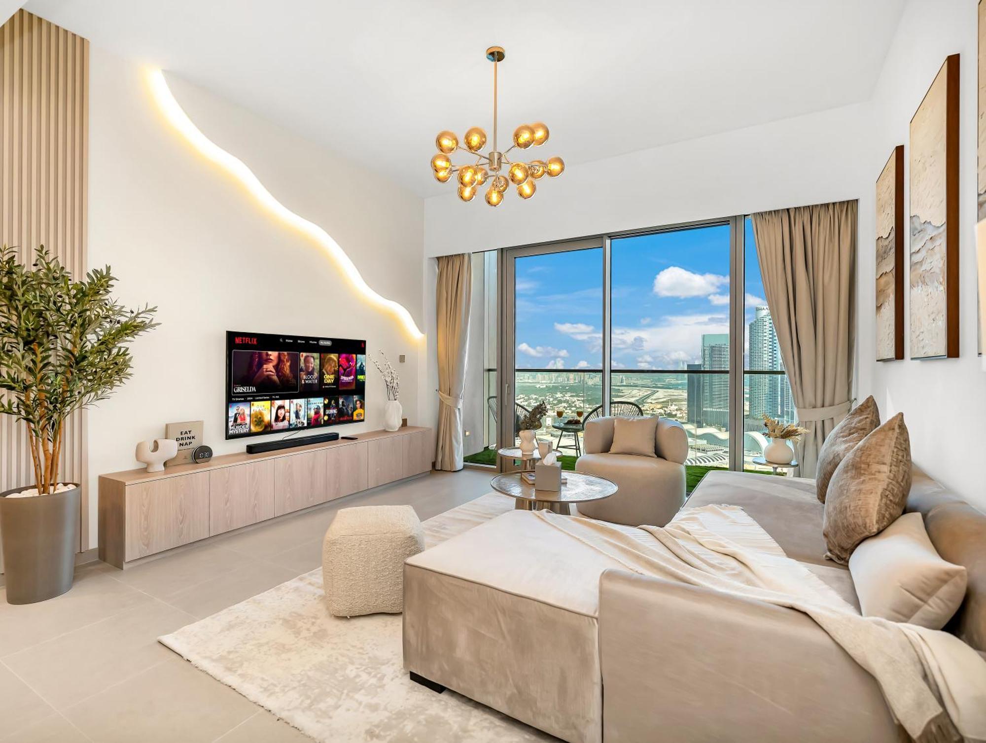 Smartstay At Grande Signature - Burj Khalifa View - 5 Min Mall - Downtown - Brand New Luxury Apartment *