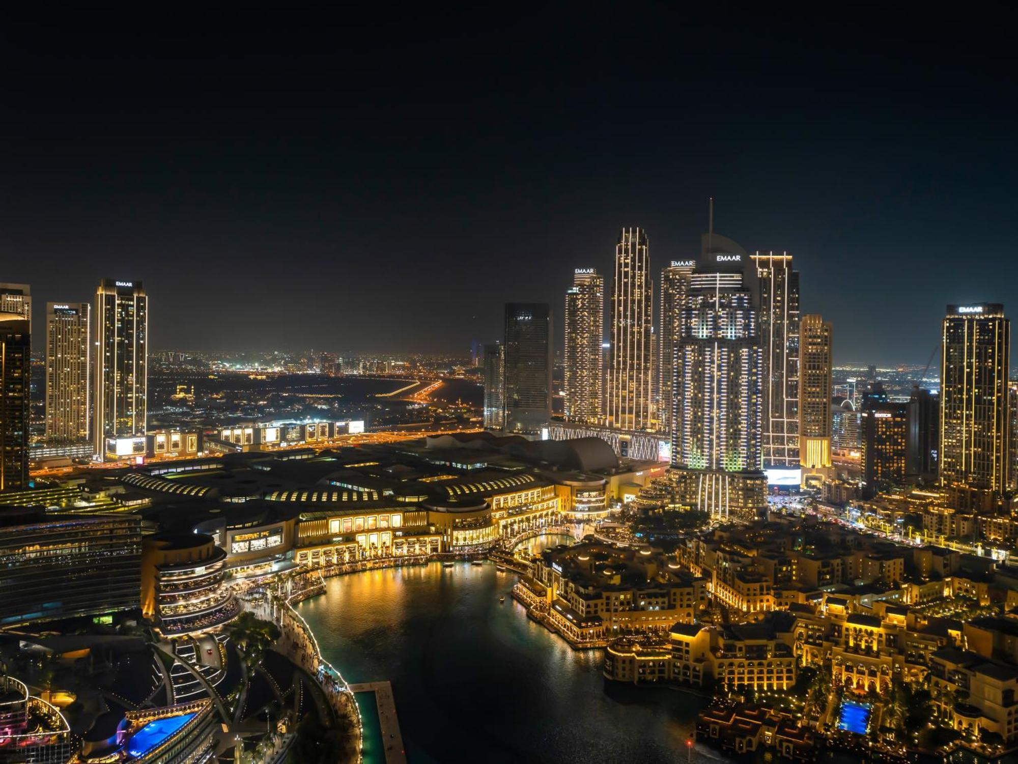Smartstay At Grande Signature - Burj Khalifa View - 5 Min Mall - Downtown - Brand New Luxury Apartment *