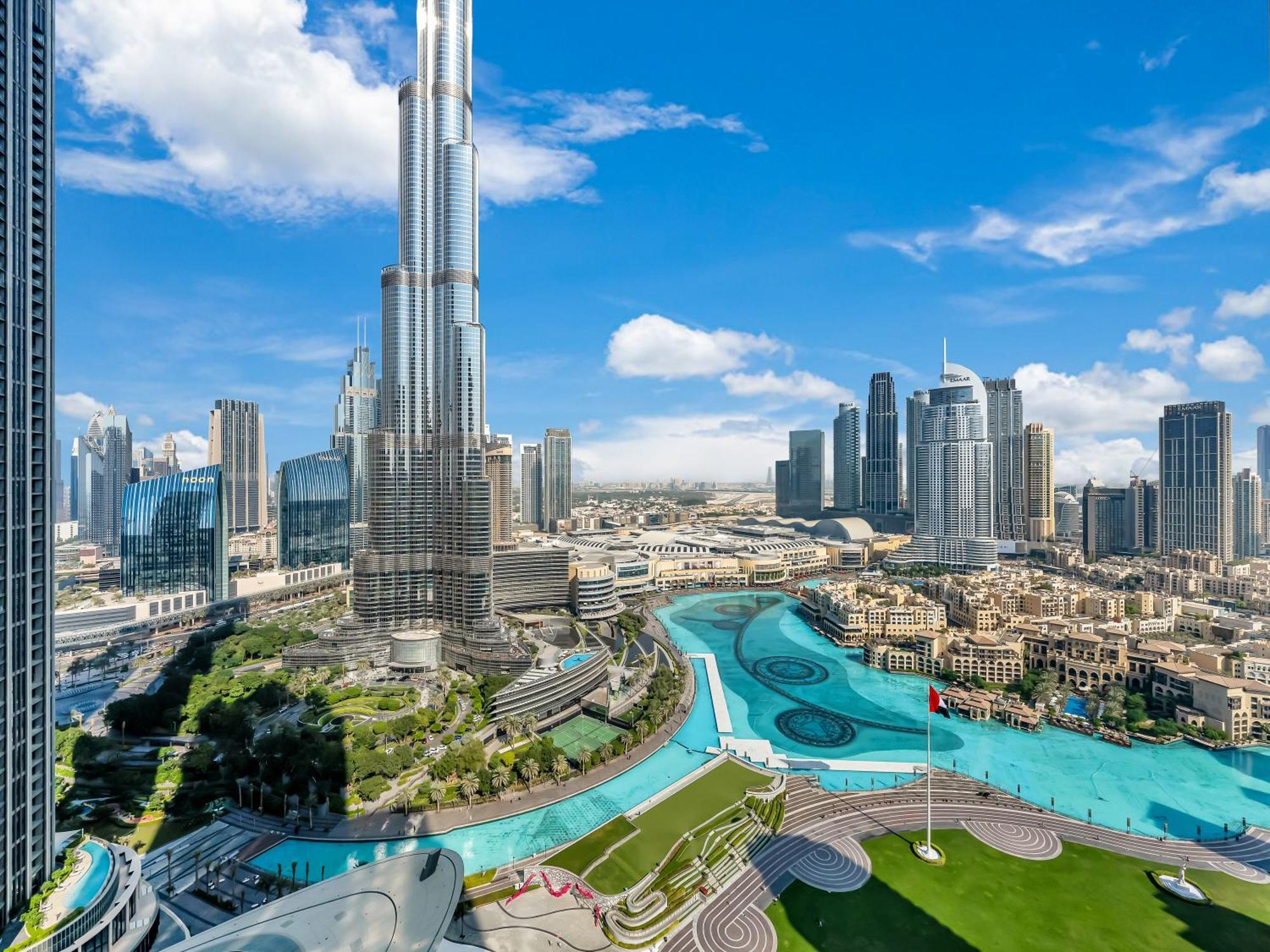 Smartstay At Grande Signature - Burj Khalifa View - 5 Min Mall - Downtown - Brand New Luxury Apartment *