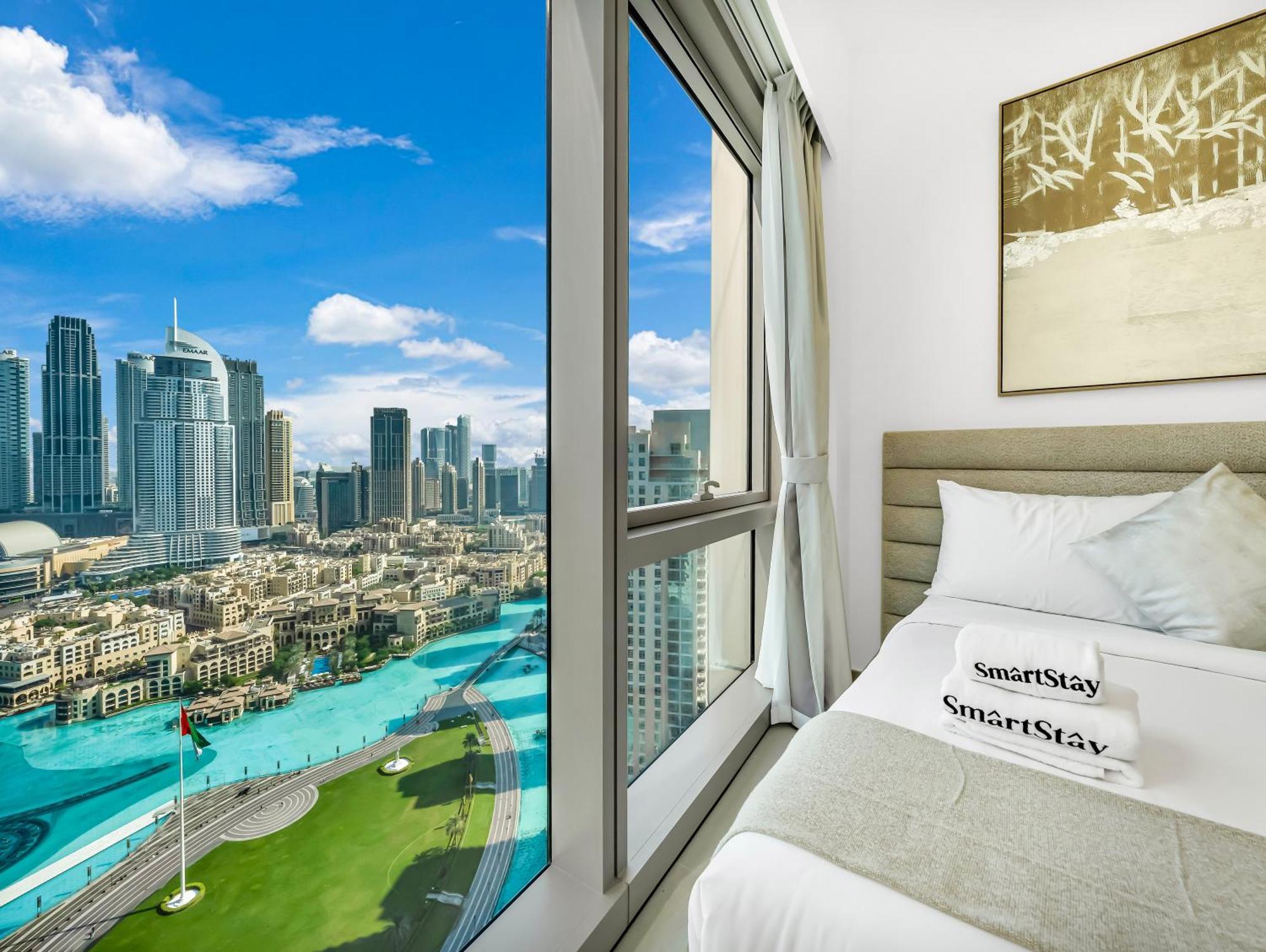 Smartstay At Grande Signature - Burj Khalifa View - 5 Min Mall - Downtown - Brand New Luxury Dubai