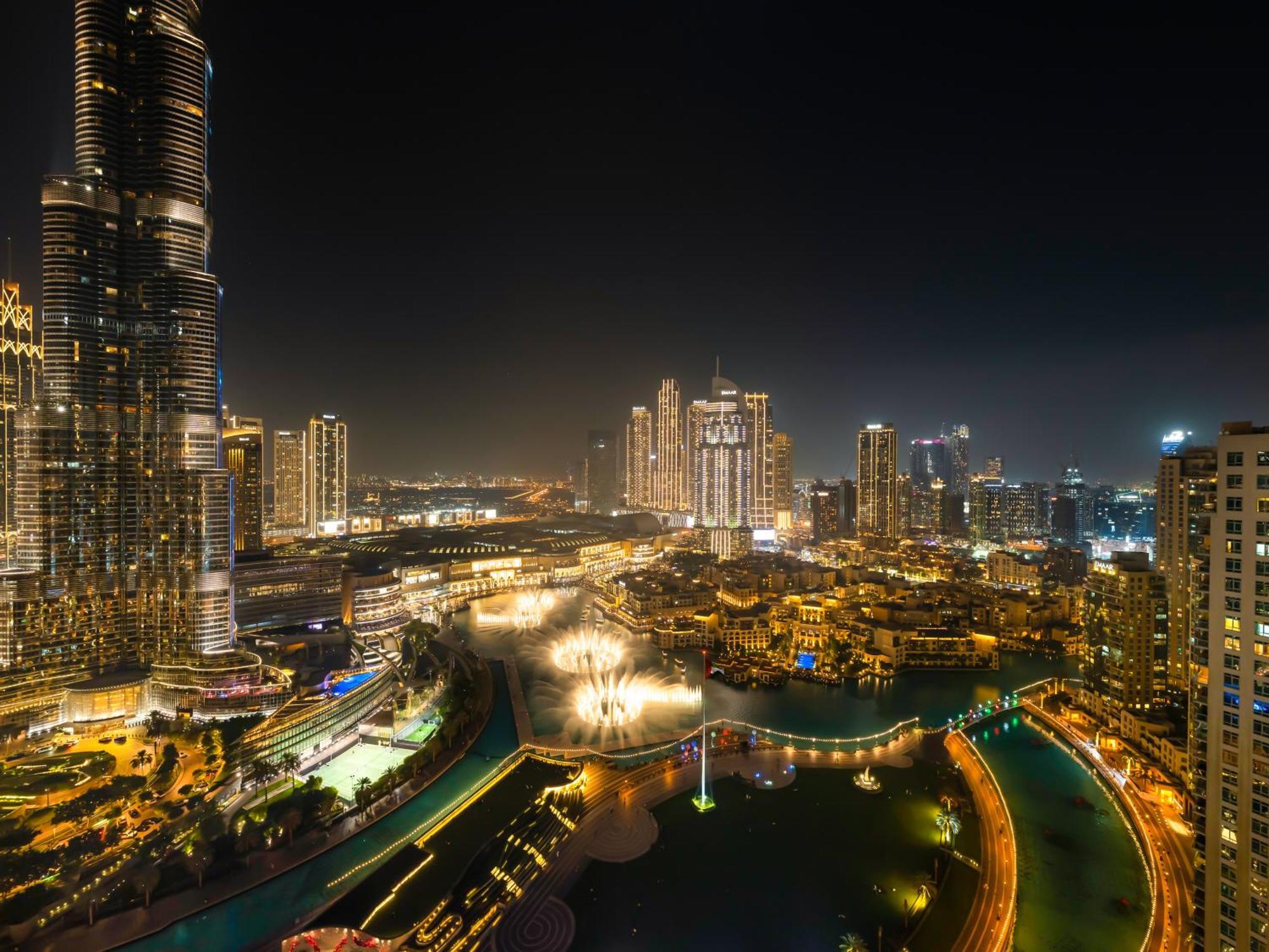 Apartment Smartstay At Grande Signature - Burj Khalifa View - 5 Min Mall - Downtown - Brand New Luxury *