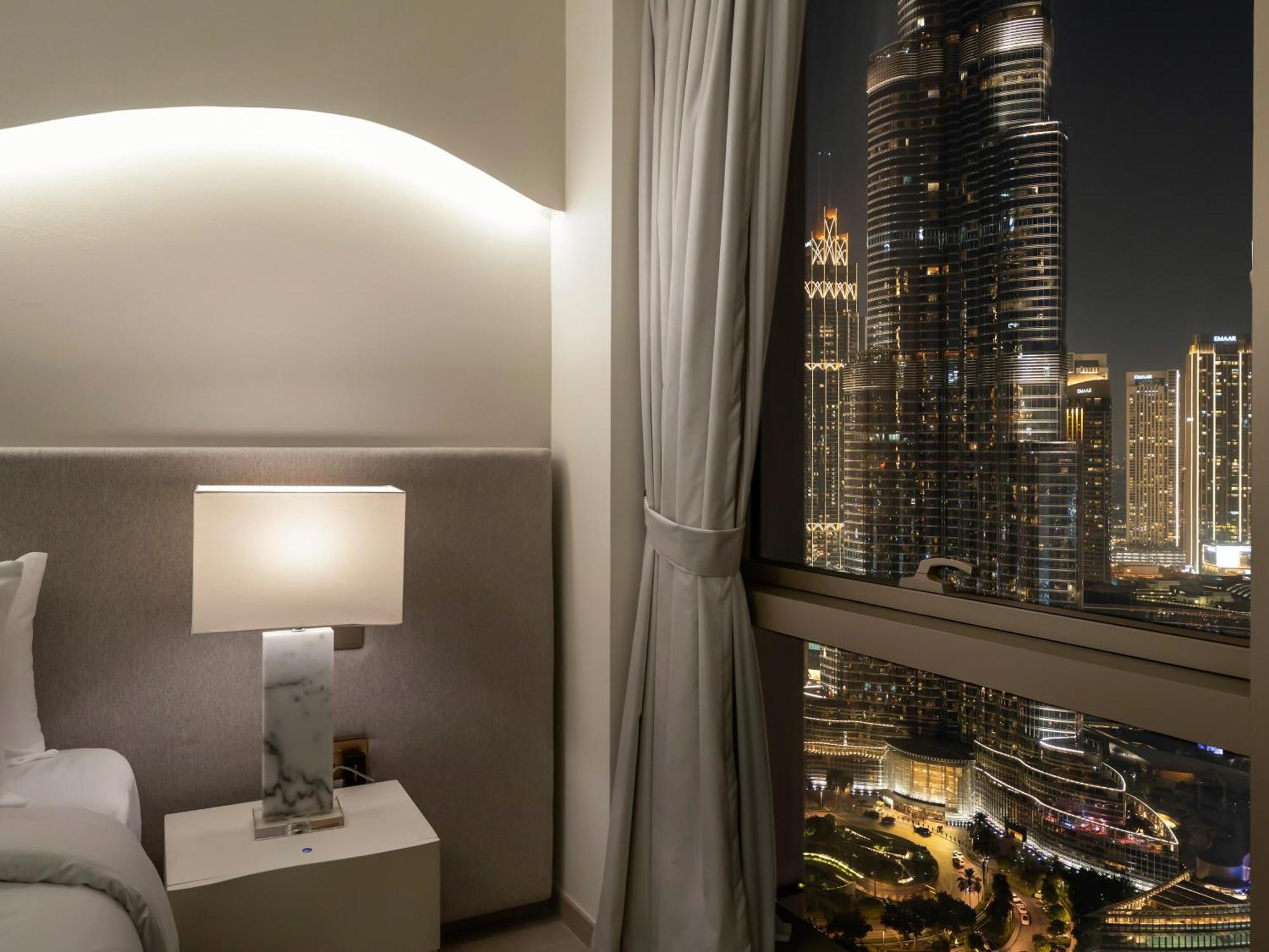 Smartstay At Grande Signature - Burj Khalifa View - 5 Min Mall - Downtown - Brand New Luxury Dubai