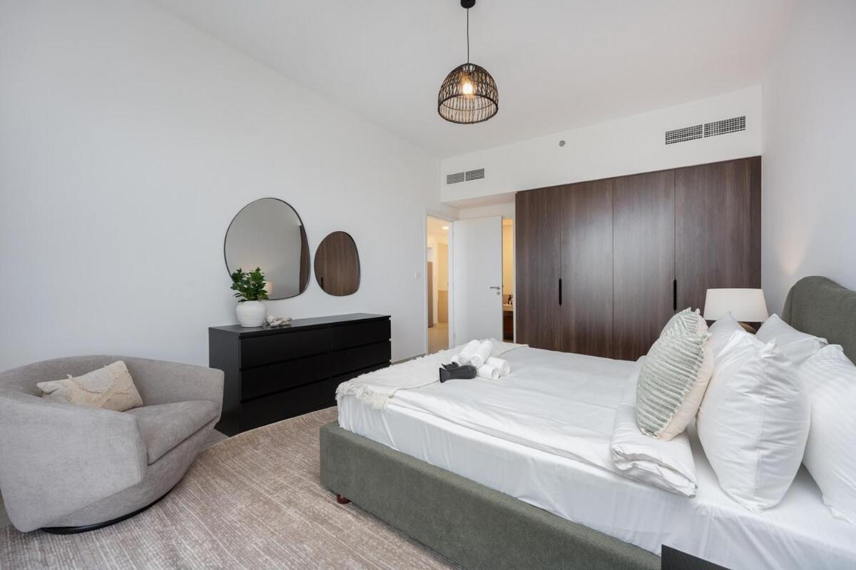 Warm And Earthy 1-bedroom Perfect For Family In Madinat Jumeirah Living! Apartment