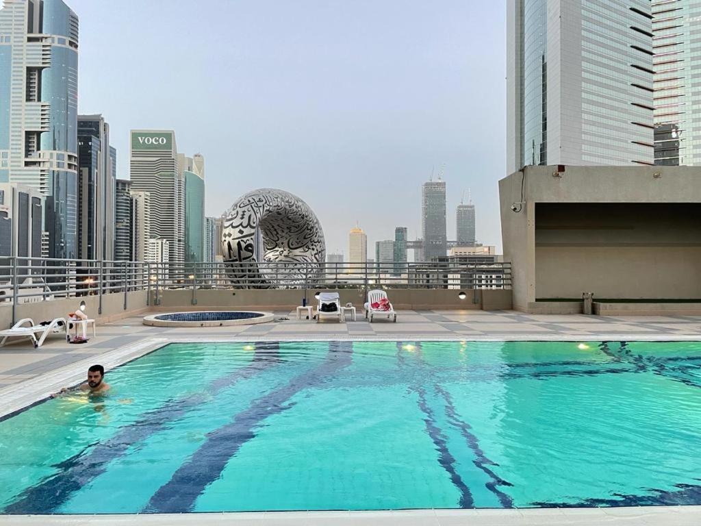 Homestay Travelers Backpackers Dubai