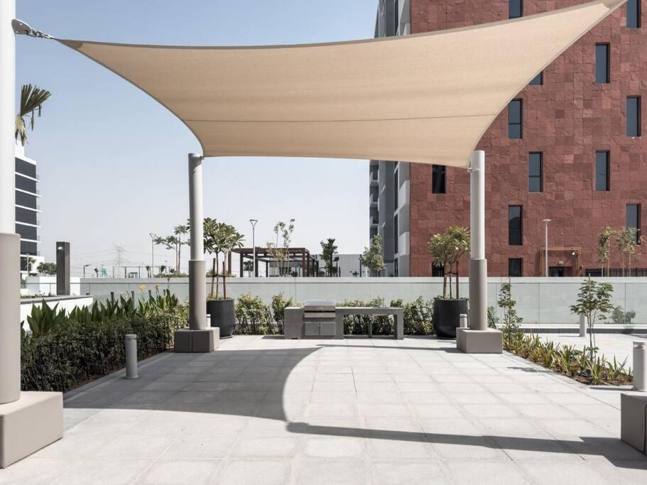 Apartment Newly Furnished Azizi Riviera 37 Al Meydan *