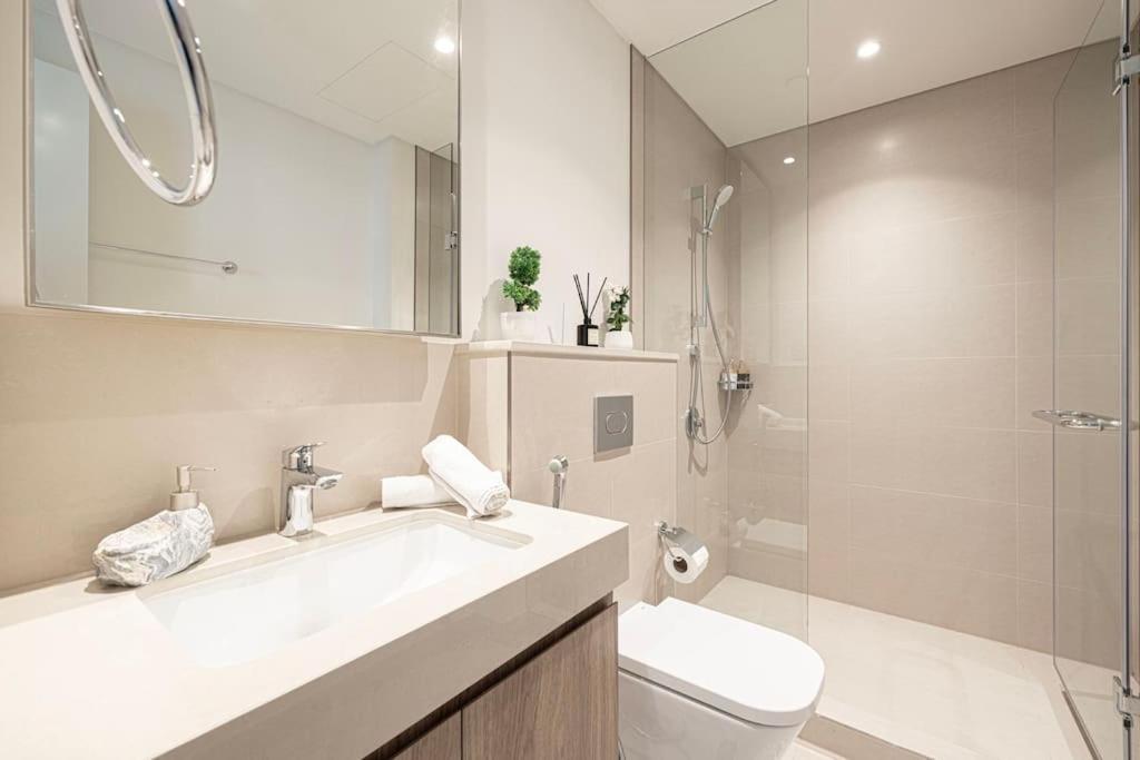 Apartment Maxstays - Stunning Burj Khalifa View - Mall Access - Infinity Pool