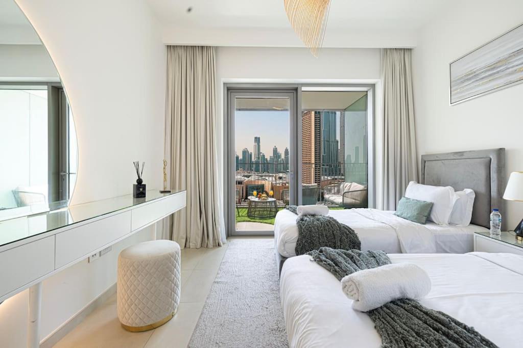 Apartment Maxstays - Stunning Burj Khalifa View - Mall Access - Infinity Pool