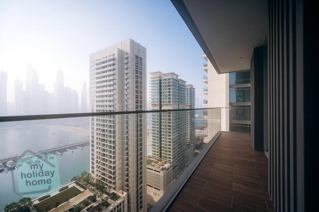 Apartment Beautiful 1br In Emaar Beachfront With Private Access *