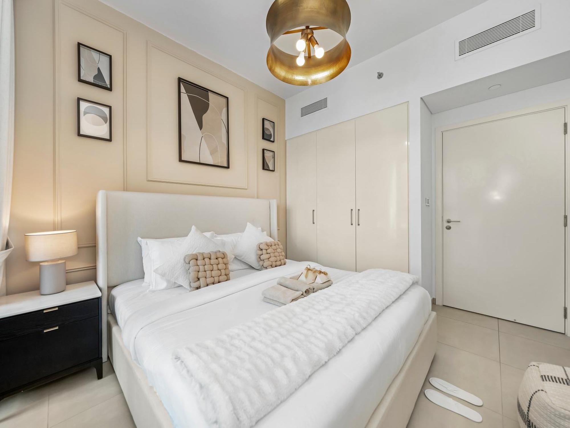 Apartment In Downtown Dubai