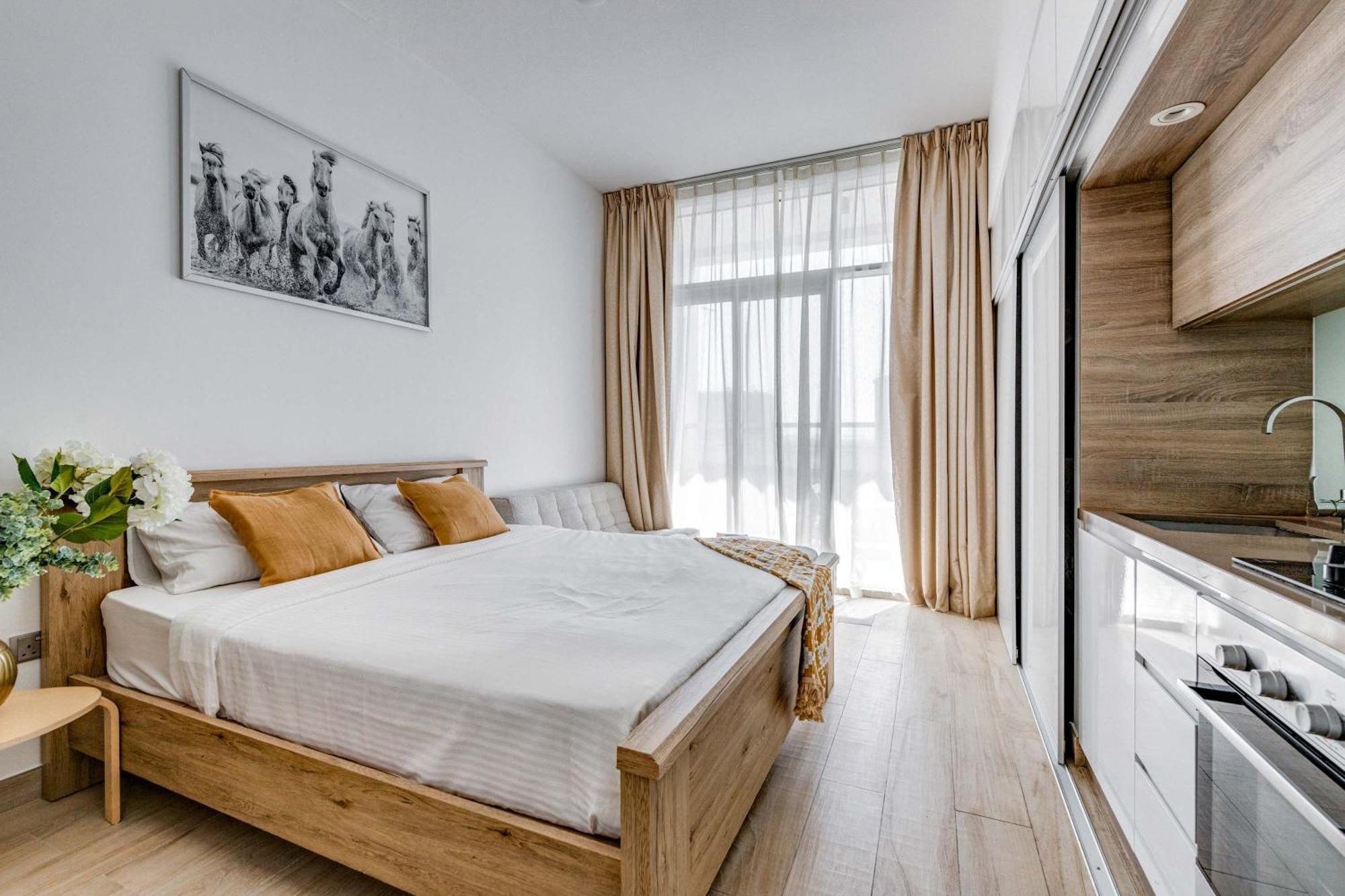 Knokey Marina Comfortable With Pool And Gym Apartment Dubai