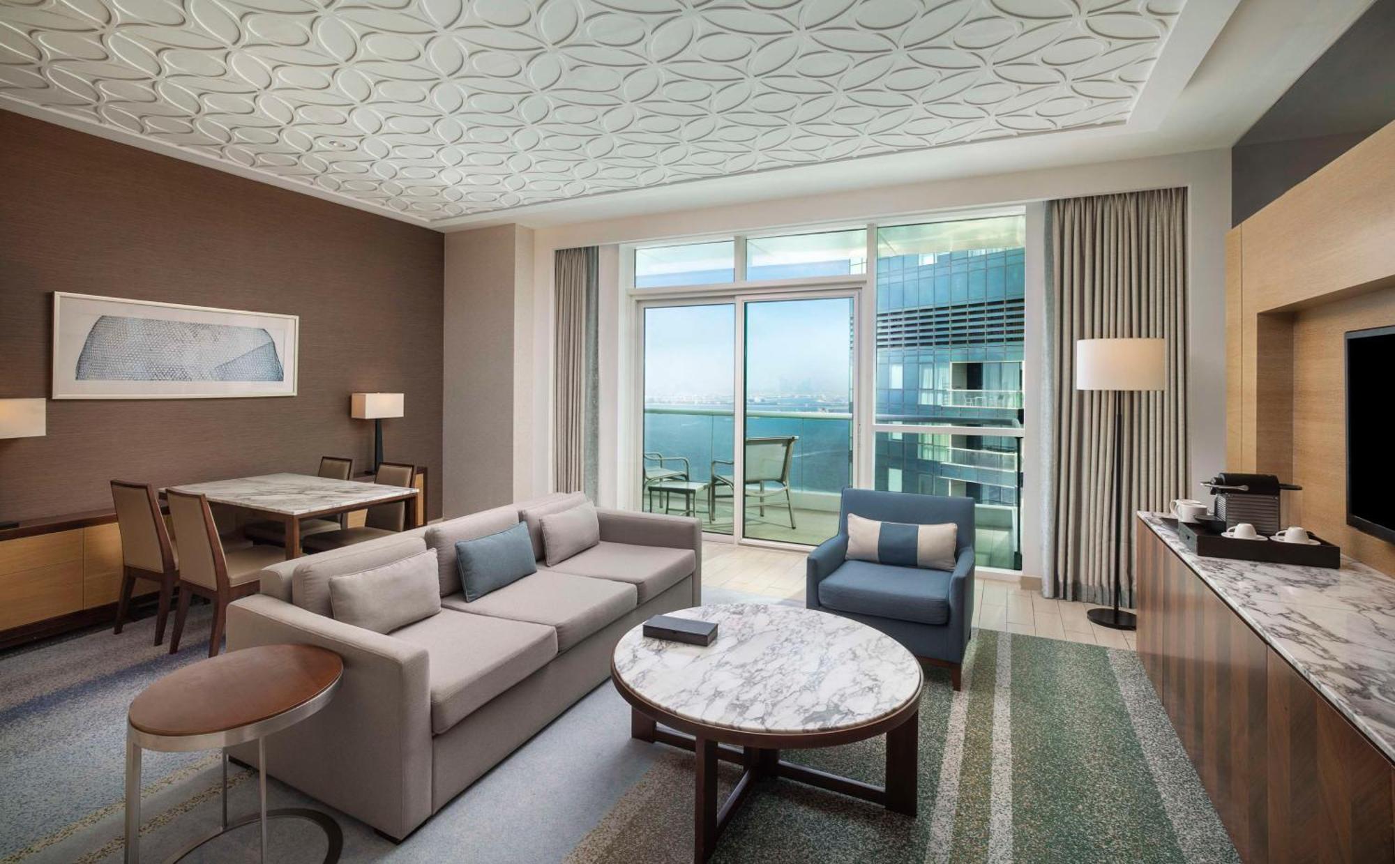 Doubletree By Hilton Jumeirah Resort 4*