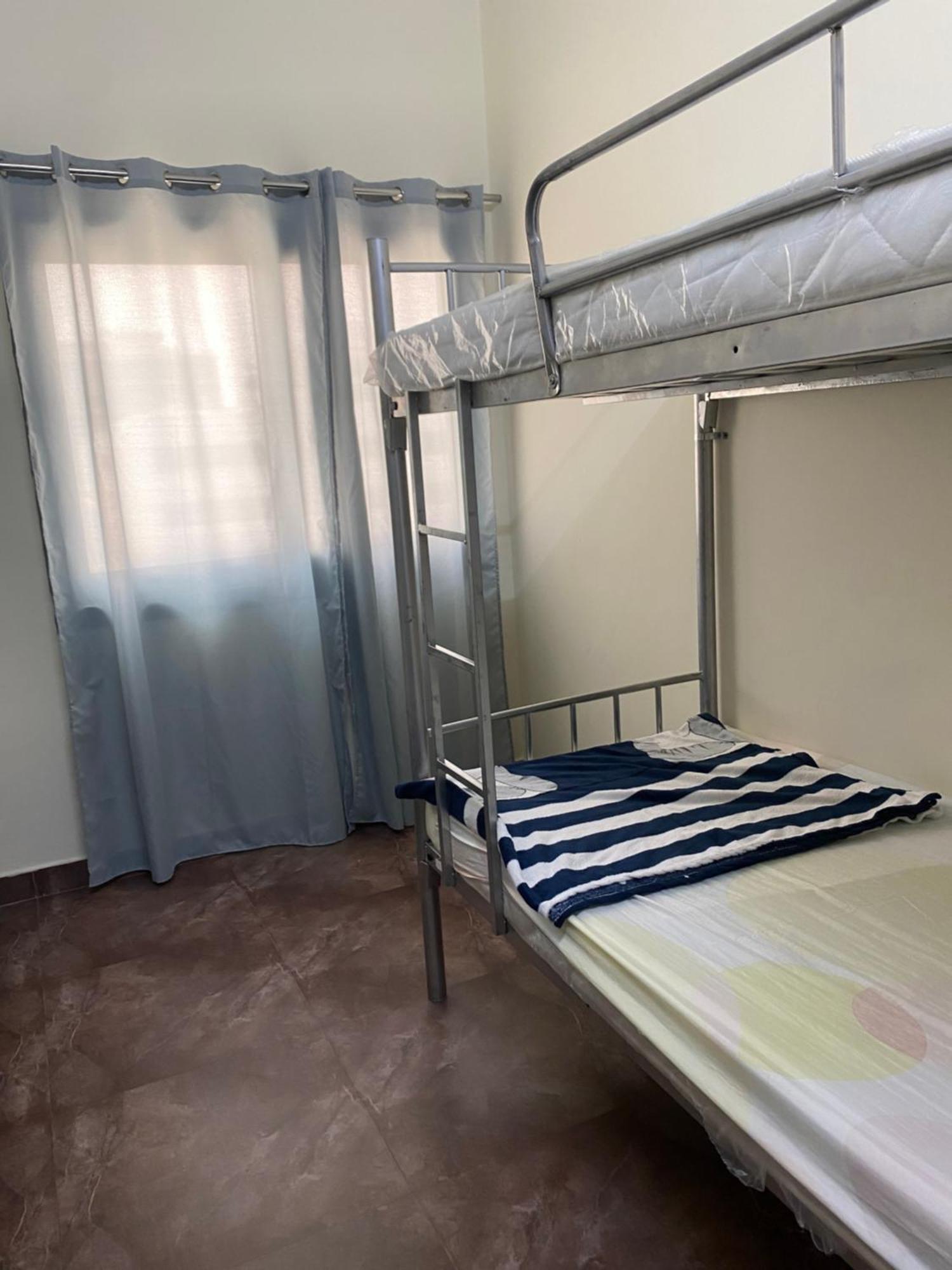 Sakhra Hostel Hostel Dubai