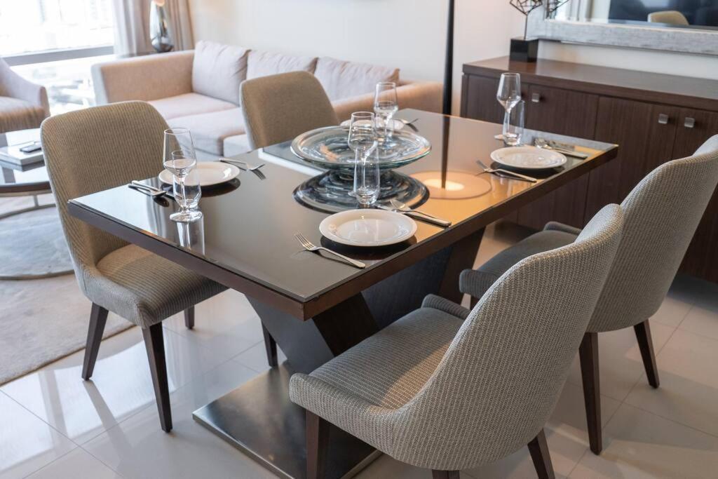 Luxury Living - Spectacular Burj Khalifa Views Dubai