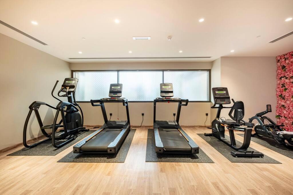 Apartment Spacious 1 Bed Huge Balcony Downtown Burj Khalifa Dubai