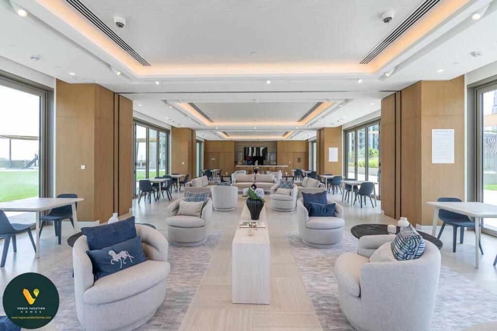 Apartment Downtown Views Ii - Vogue Luxurious One Bedroom With Balcony, Opposite Mall Skybridge *