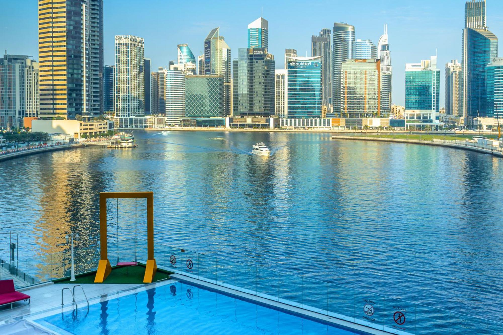 Canal Business Bay 5*