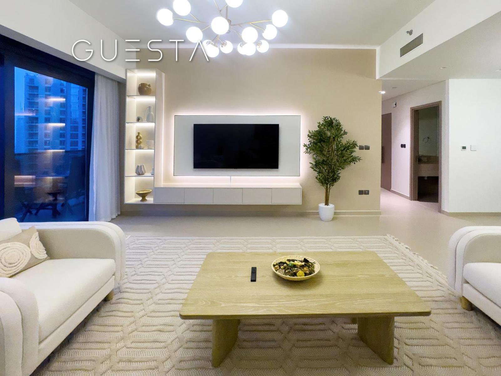 Act One Act Two By Emaar - Burj Khalifa View, Downtown Apartment