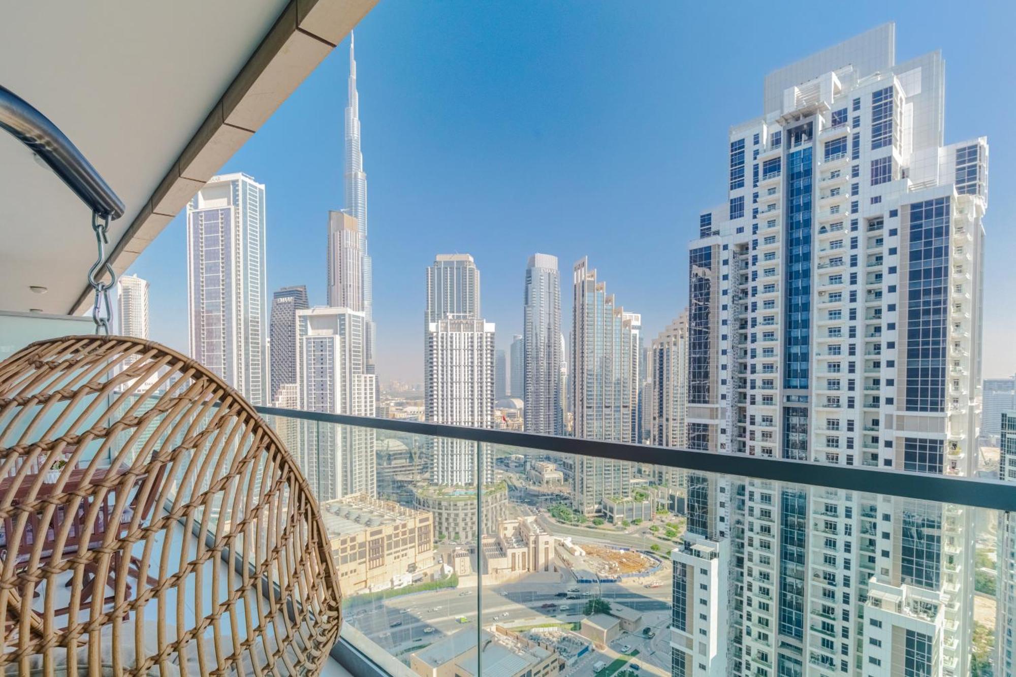 Burj Khalifa Downtown Views