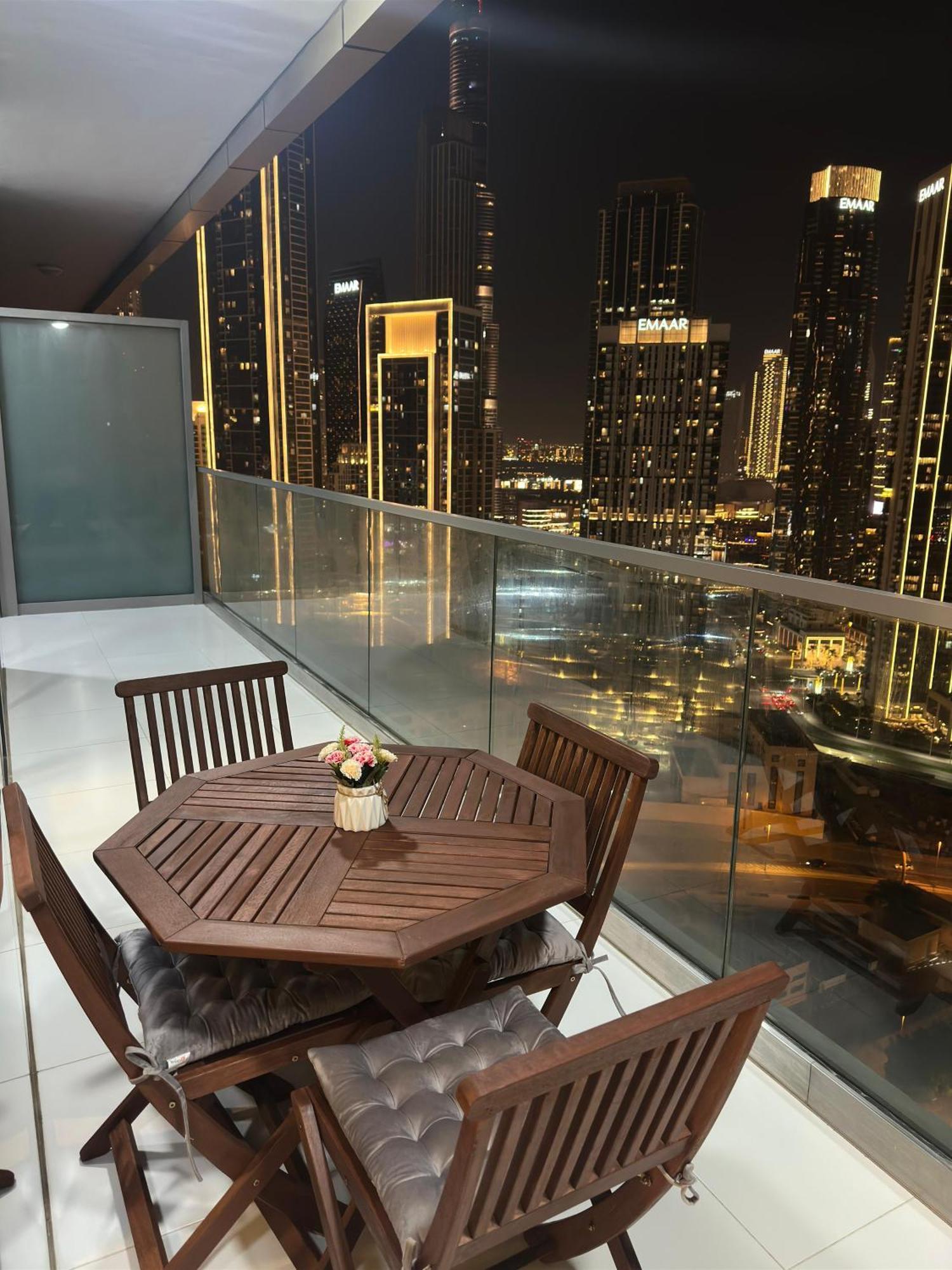 Burj Khalifa Downtown Views