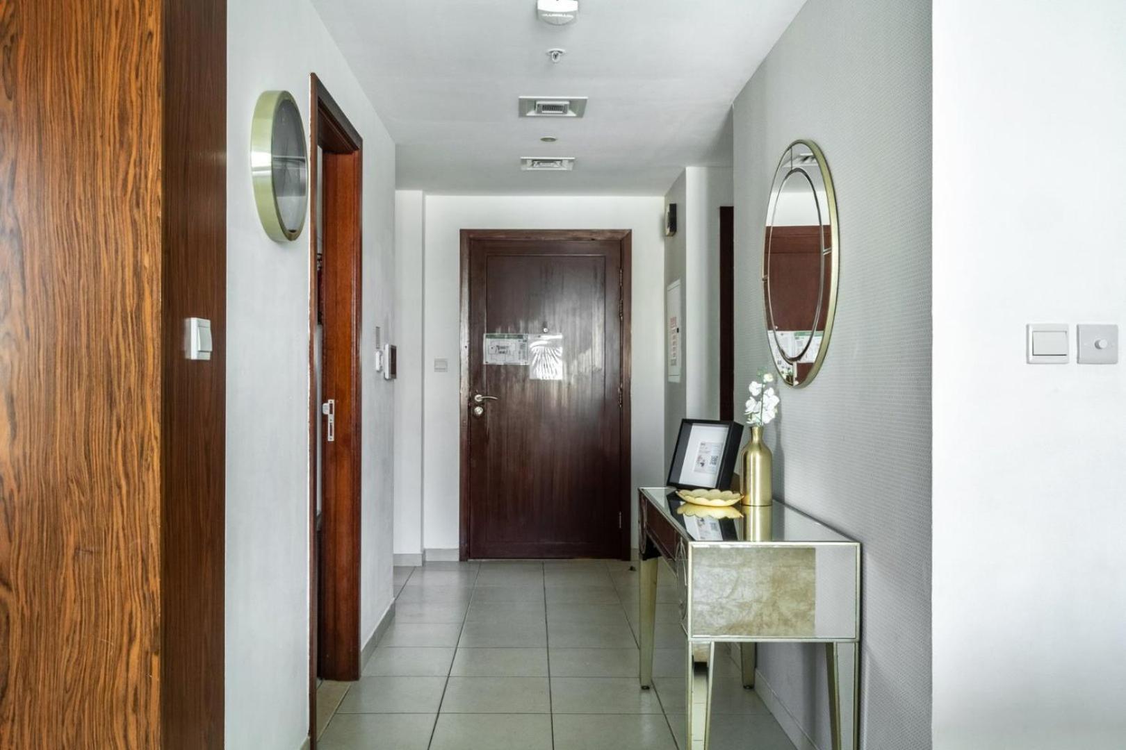 Guestready - Charming With Burj Khalifa Views * Dubai