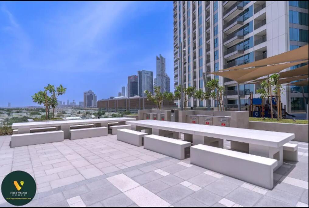 Downtown Views Ii - Vogue One Bedroom With Balcony, Opposite Mall Skybridge Apartment Dubai