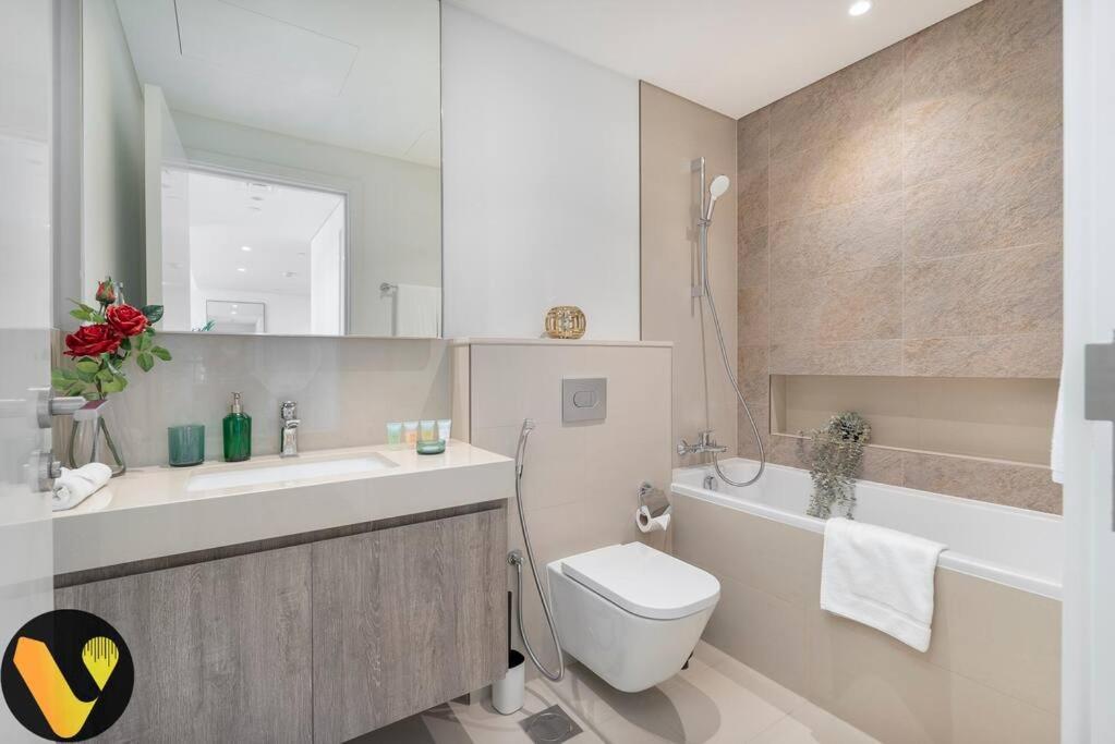 Downtown Views Ii - Vogue One Bedroom With Balcony, Opposite Mall Skybridge