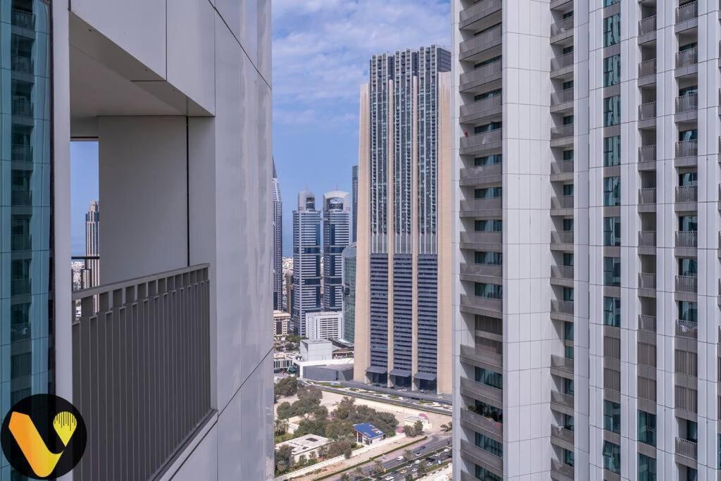 Downtown Views Ii - Vogue One Bedroom With Balcony, Opposite Mall Skybridge