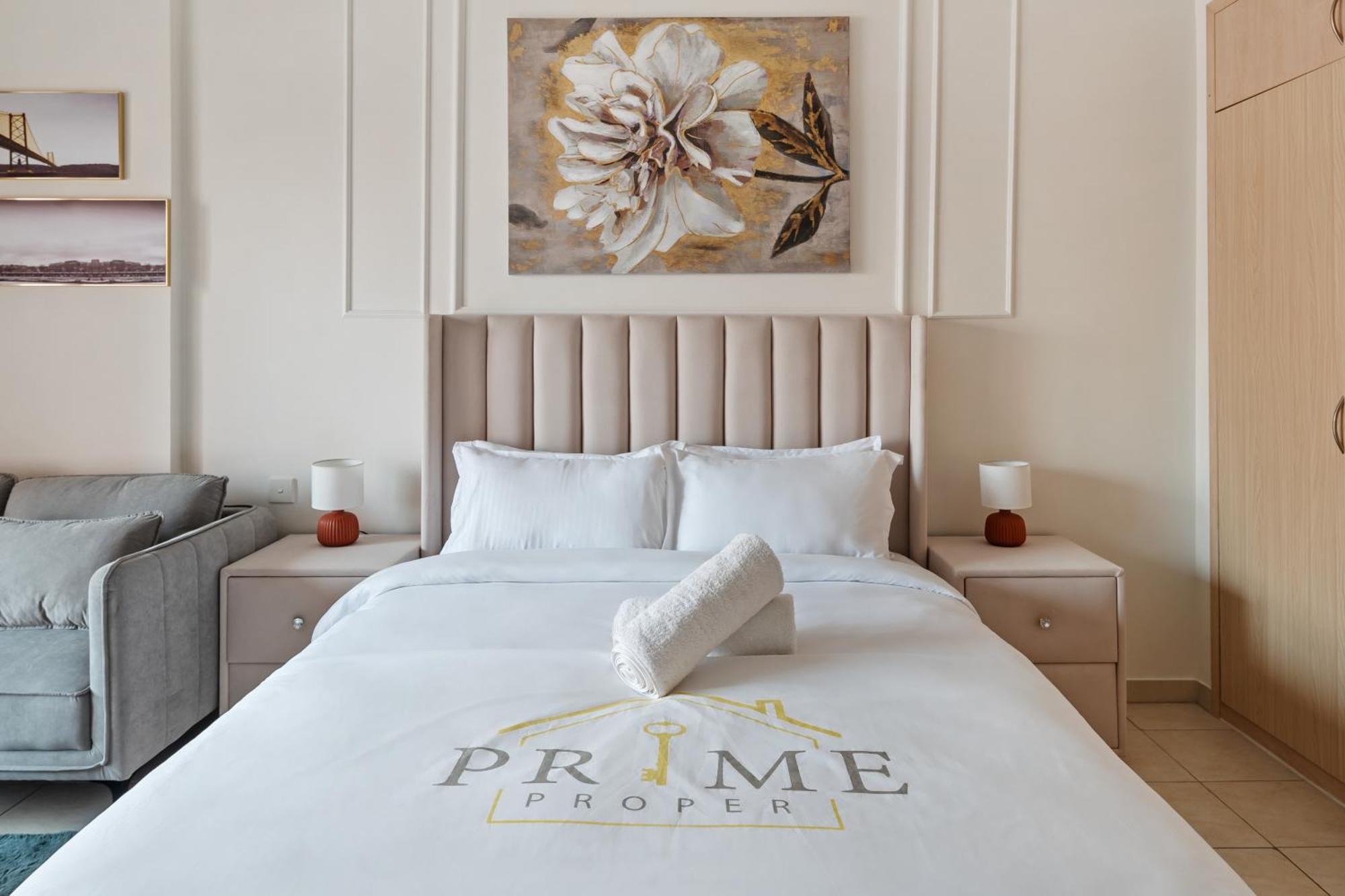 Charming - Elegant * Dubai