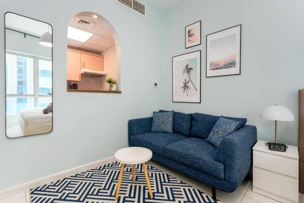 White Sage Renovated Nxt To Metro * Dubai