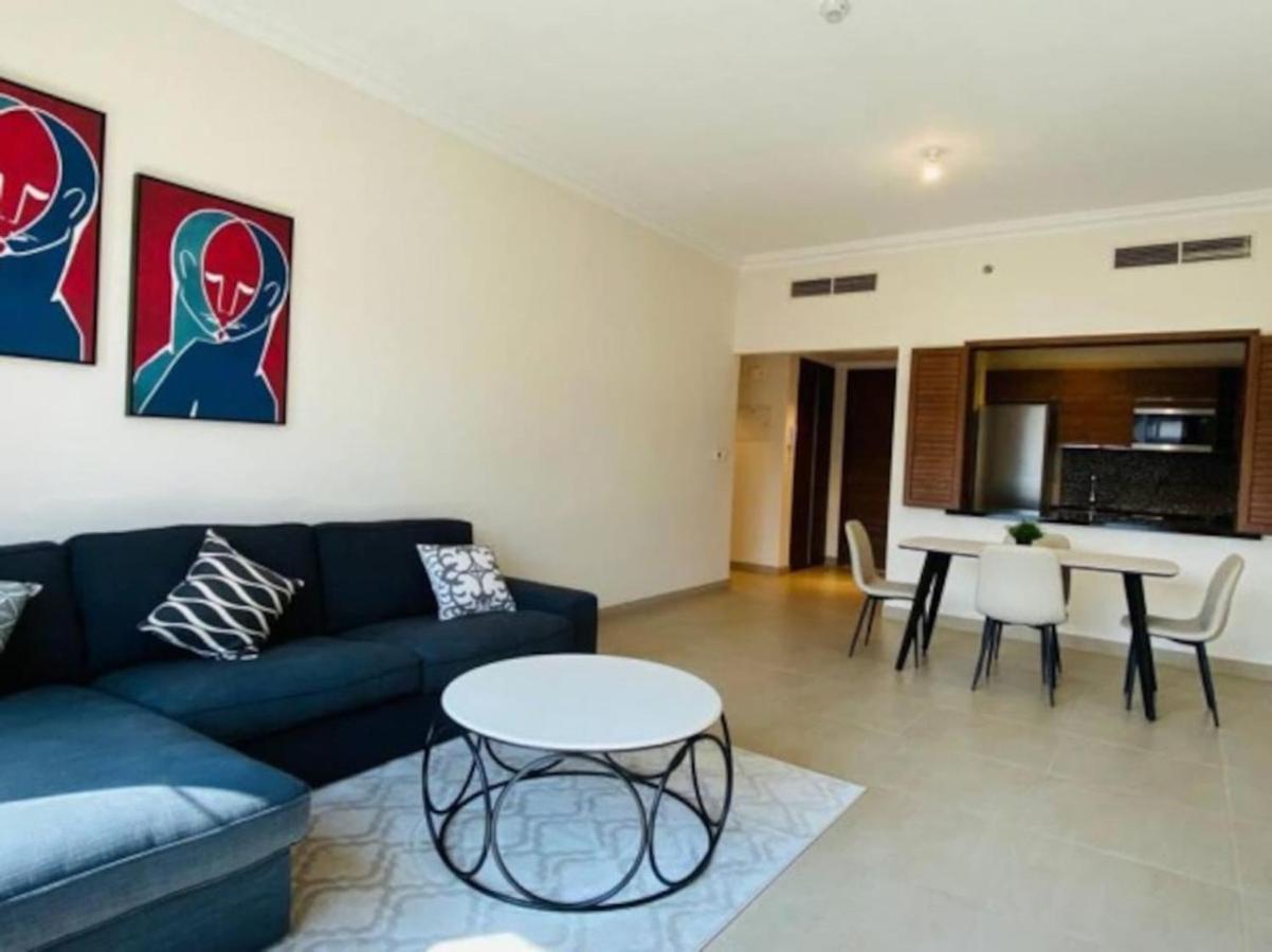 Stylish One-bedroom In Al Badr * Dubai