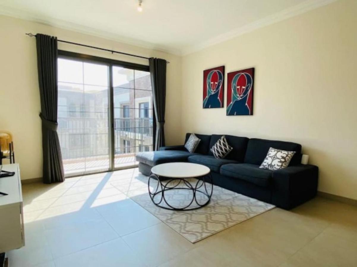Stylish One-bedroom In Al Badr * Dubai