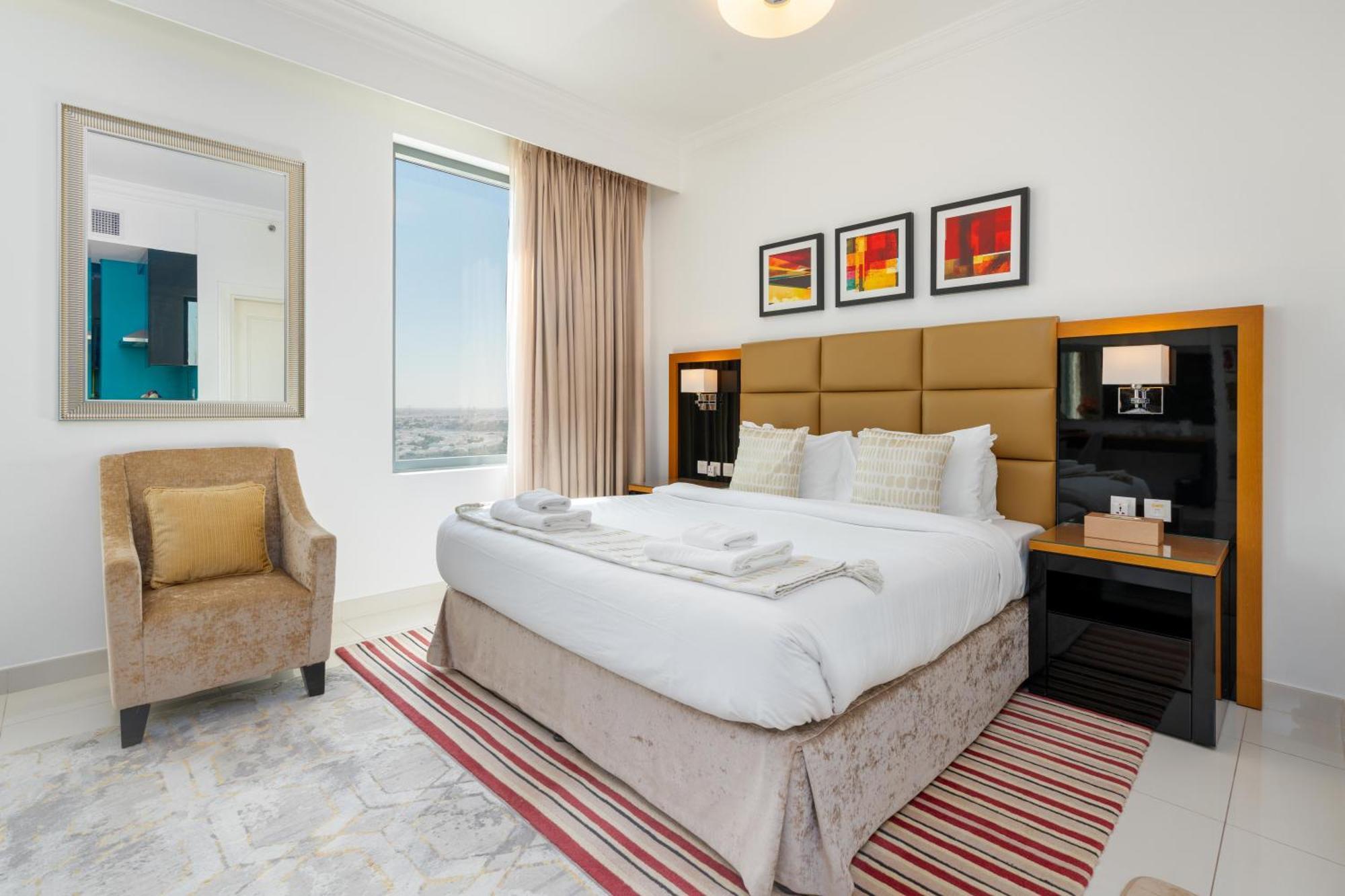 Vacay Lettings - Damac Capital Bay Tower *