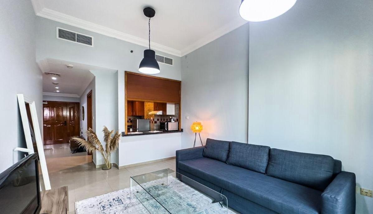 Apartment Amazing 1 Bed In Marina *