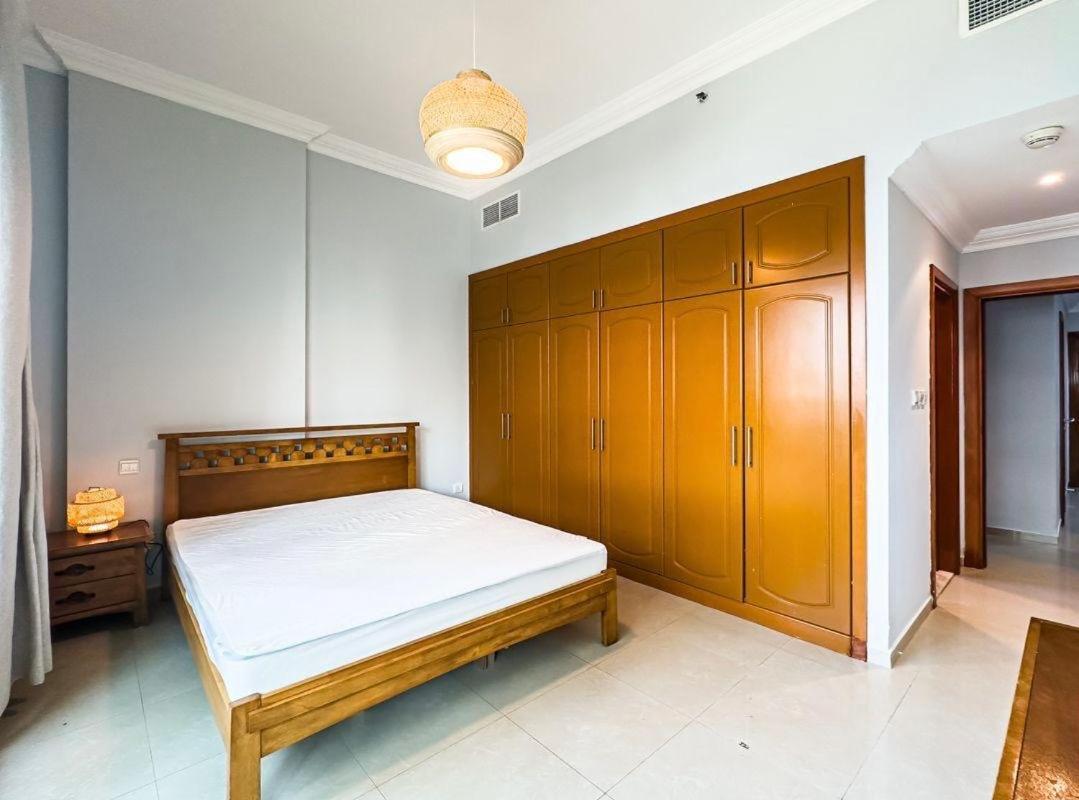 Amazing 1 Bed In Marina * Dubai