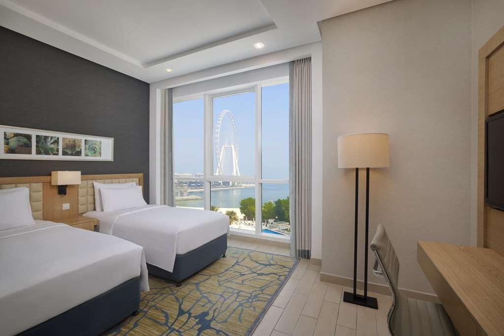 Doubletree By Hilton Jumeirah Resort