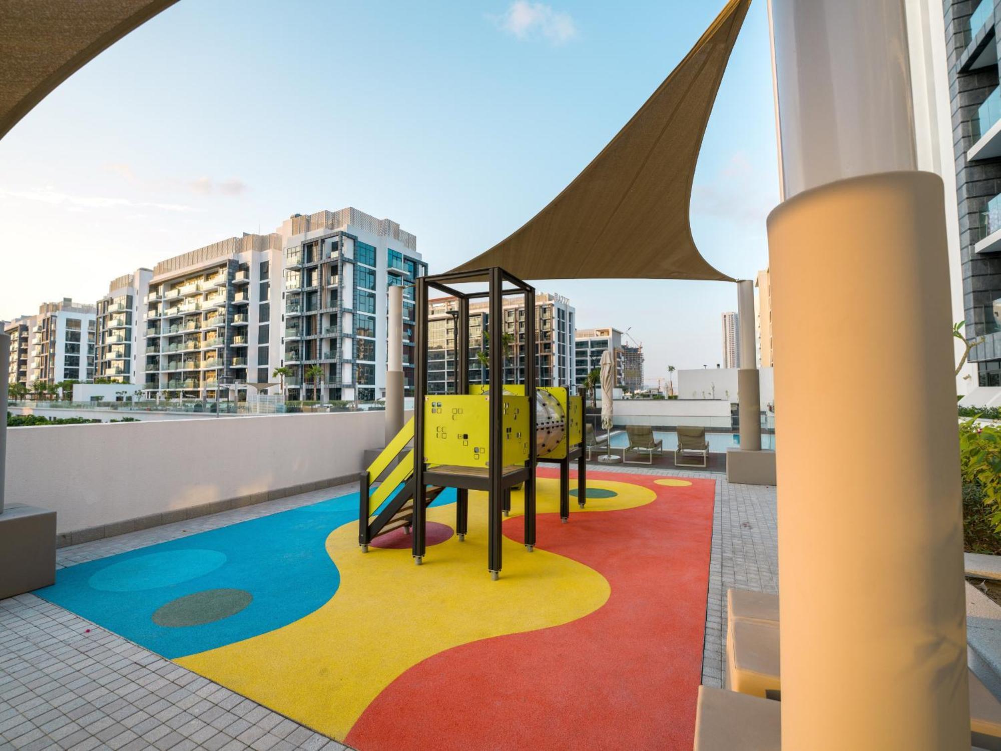 Apartment Easygo - Bright And Airy In Azizi Riviera 9 *
