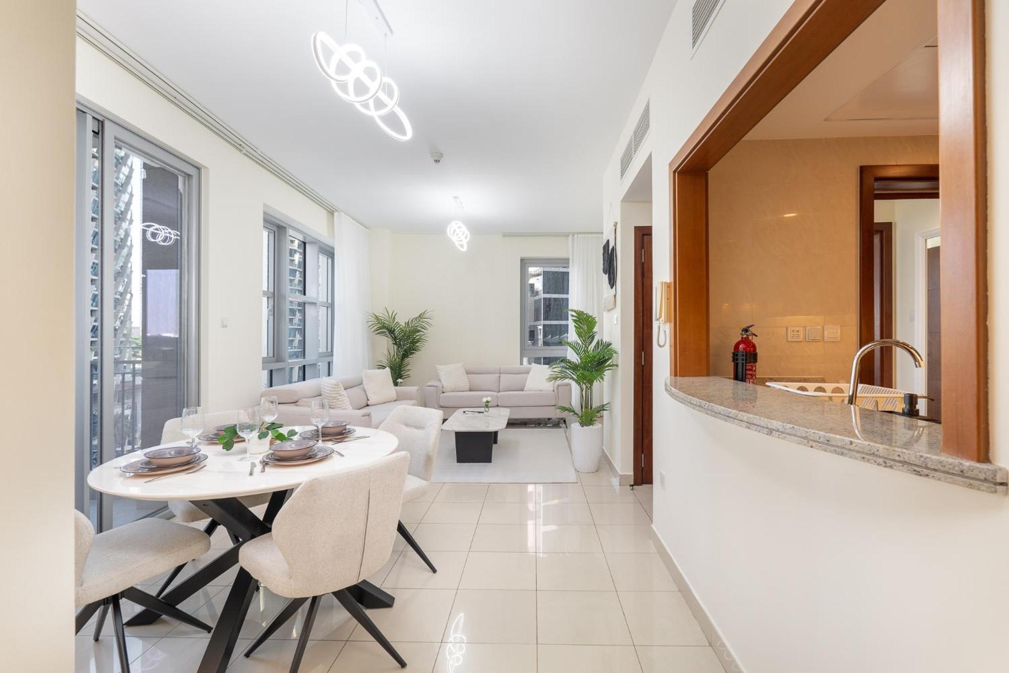 Apartment A Grand 1 Bedroom In Downtown That Sleeps 6 *