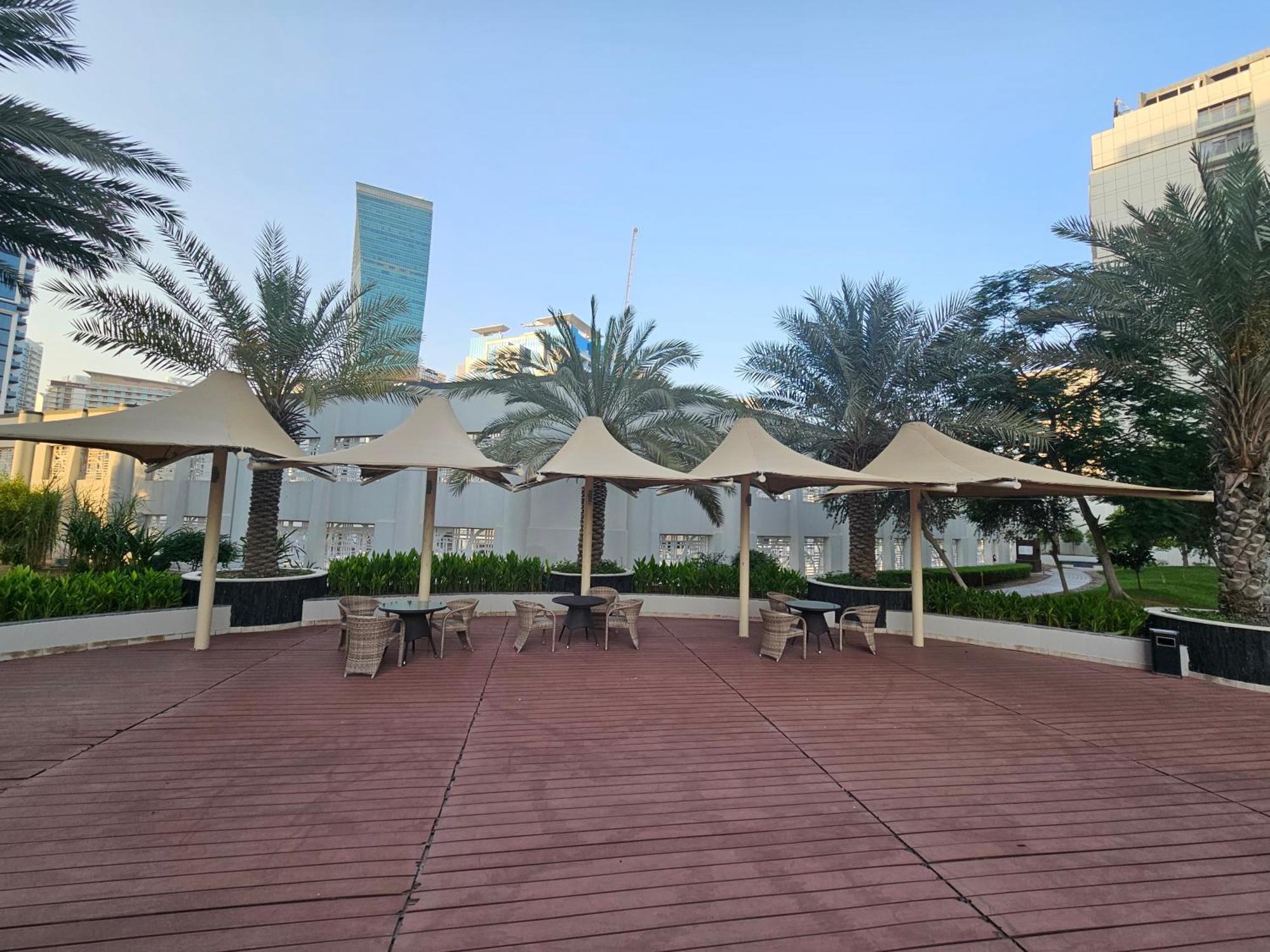 Vacay Lettings - Damac Capital Bay Tower *