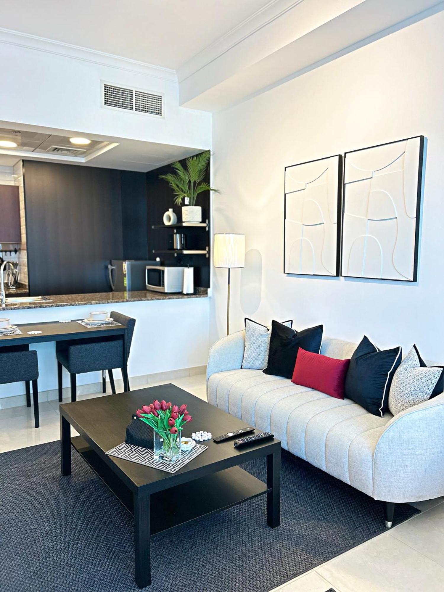 Apartment Stylish 5 Minutes Away By Car From Burj Khalifa