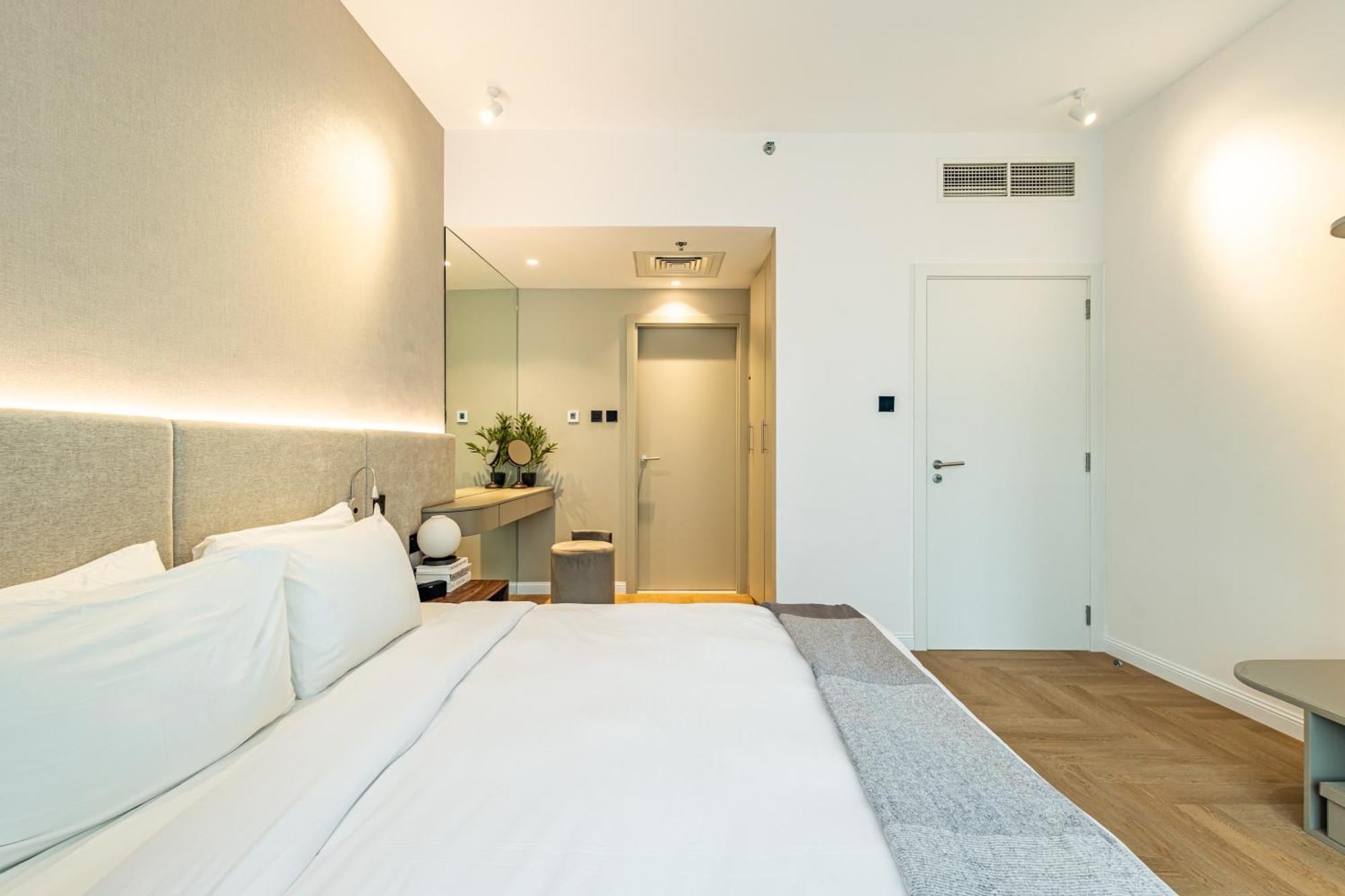 Luxurious - Ultra Modern - Premium Design - 5 Min Walk From Burj Khalifa - Heart Of Downtown - Opera Views Apartment Dubai